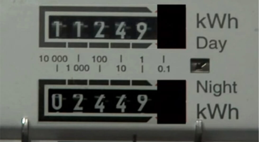 Interface of a Day-Night revolving disc meter