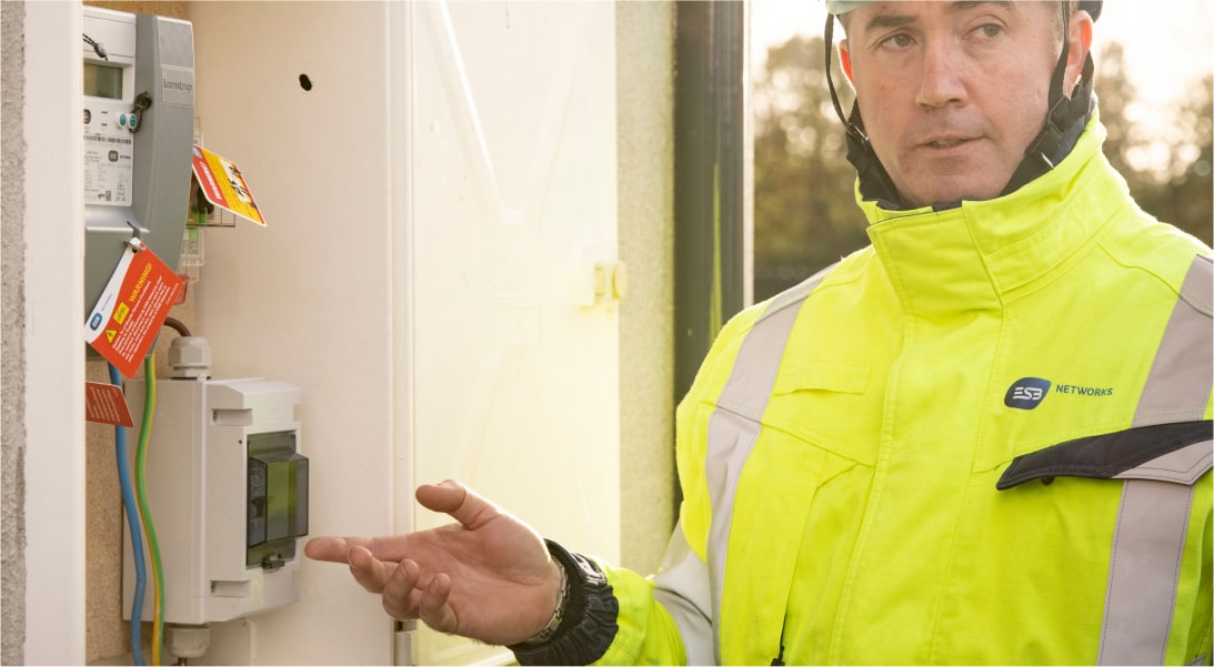 Goid Leictreachais agus Baint do Mhéadair video